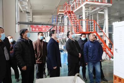 濮陽市組建市黨外專家“科創中國”志愿服務團樹立服務科技經濟深度融合新旗幟